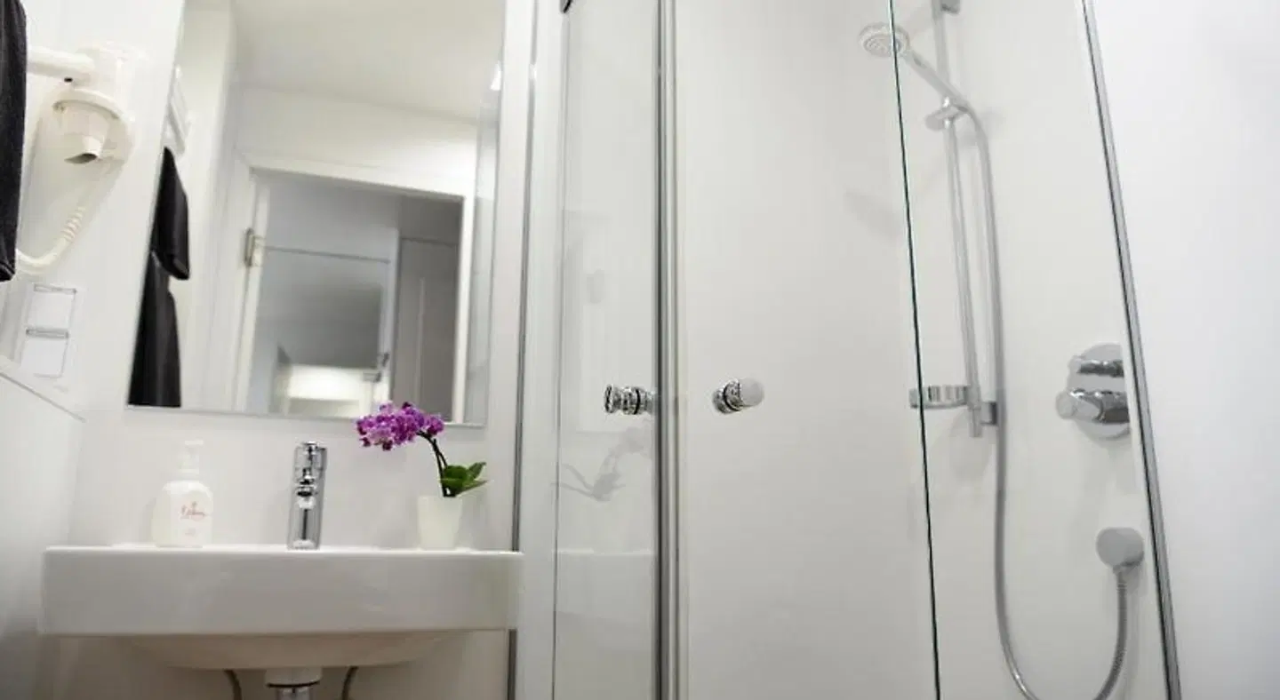 Hotel am alten Park Badezimmer