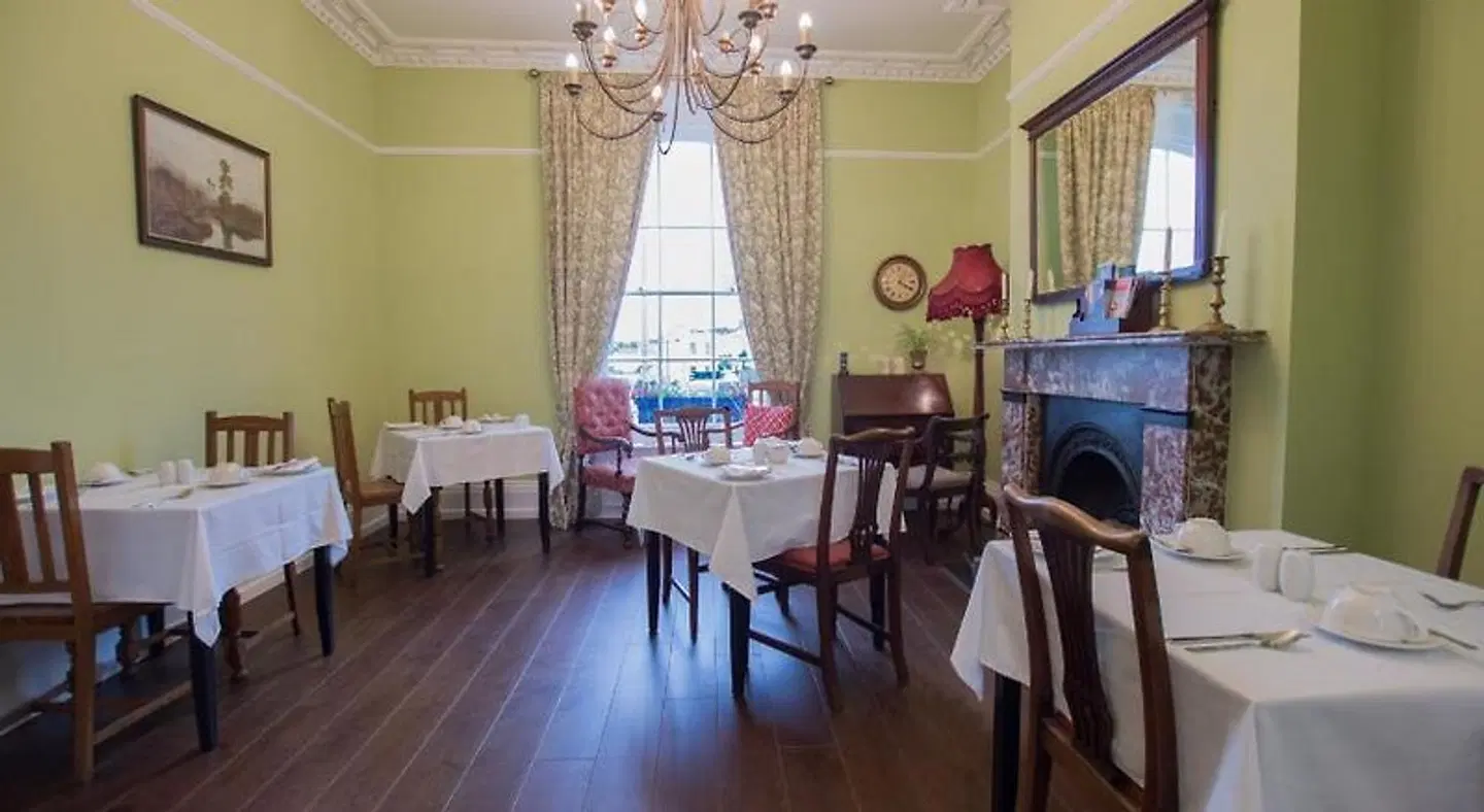 The Portland Guesthouse Restaurant