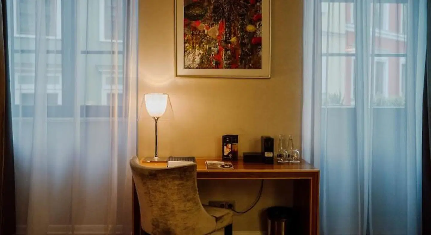 Alter ROOM_EXAMPLE