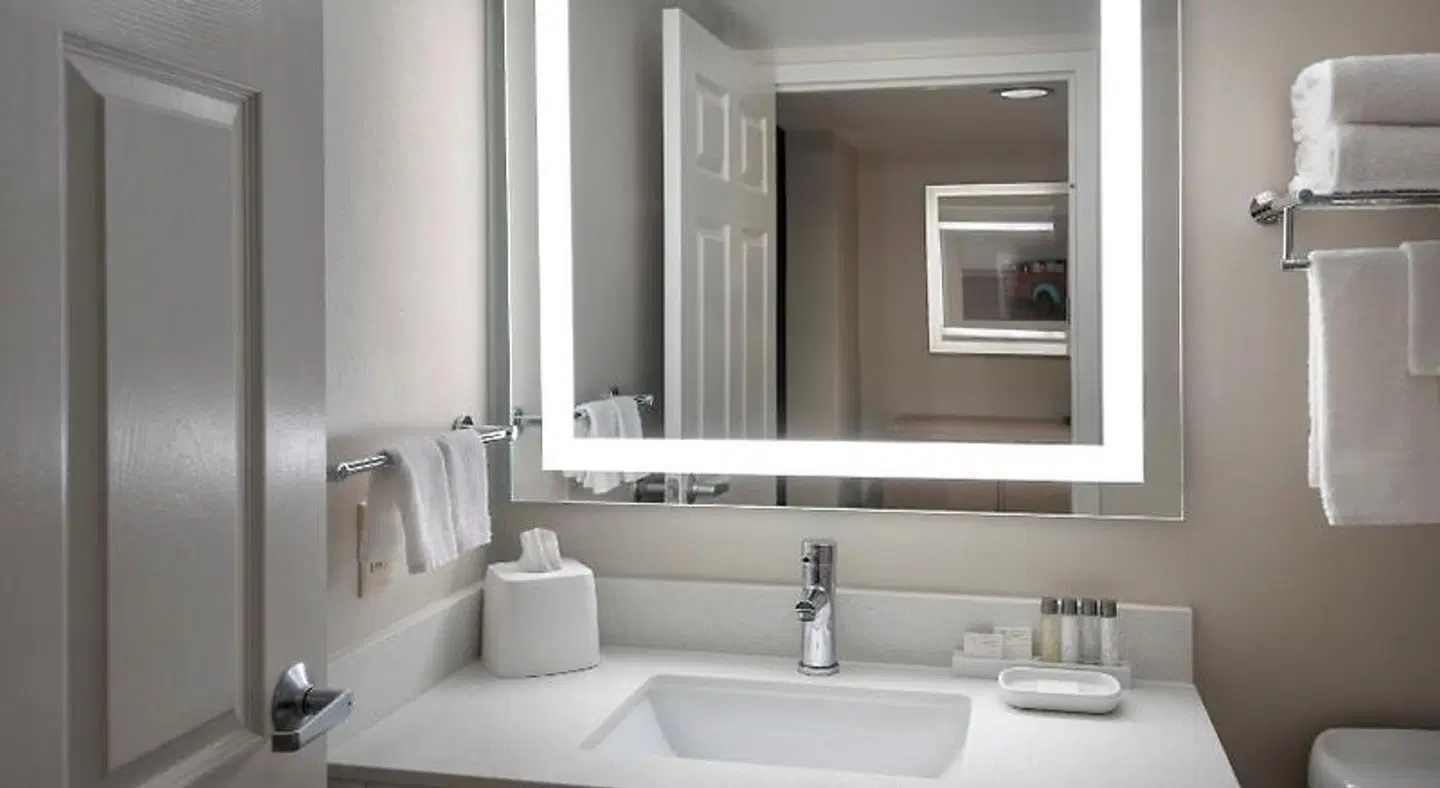 Hayes Street Hotel Badezimmer