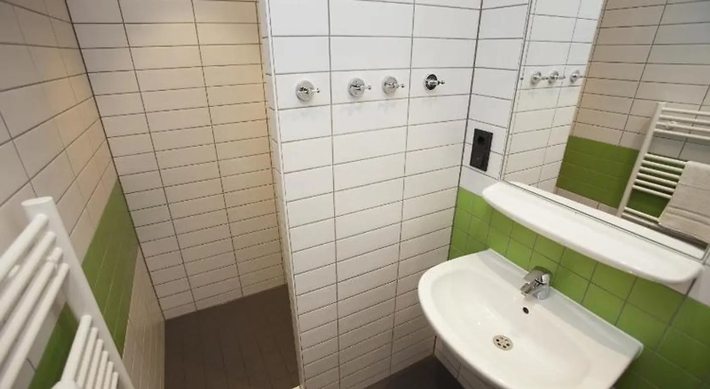 Jugendherberge Duisburg Sportpark Badezimmer