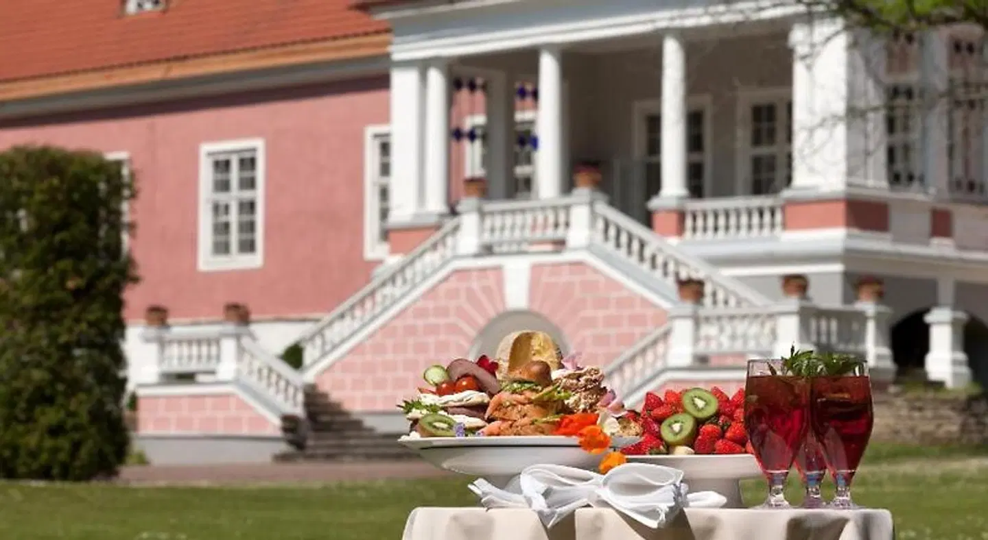 Sagadi Manor Terrasse