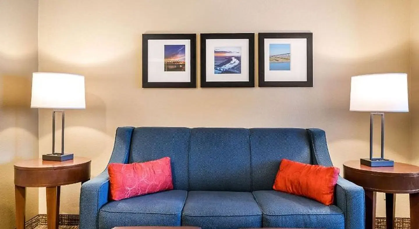 Comfort Inn Lathrop ROOM_EXAMPLE