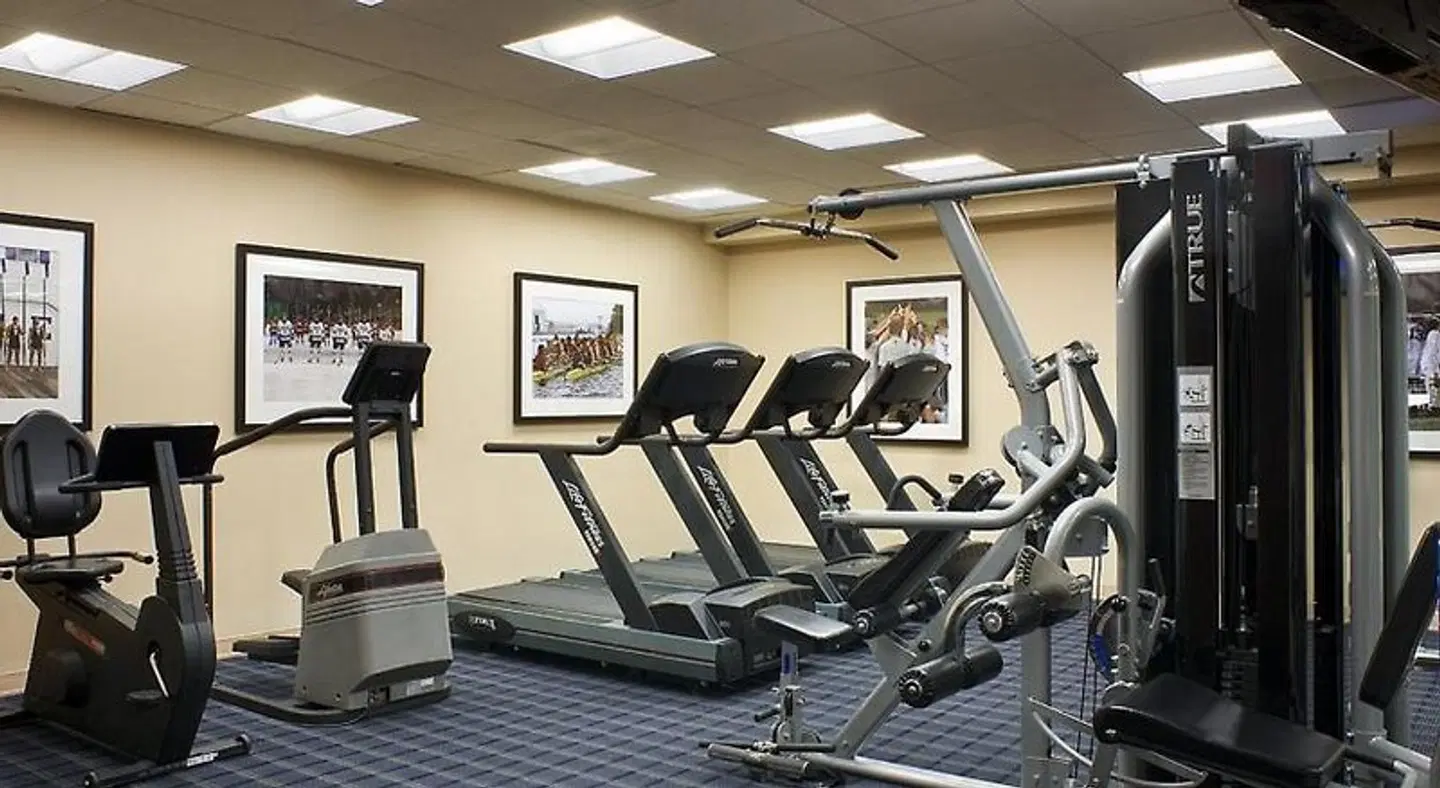 New Haven Hotel SPORTS_AND_LEISURE
