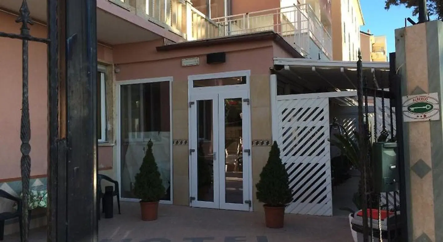 Corallo EXTERIOR