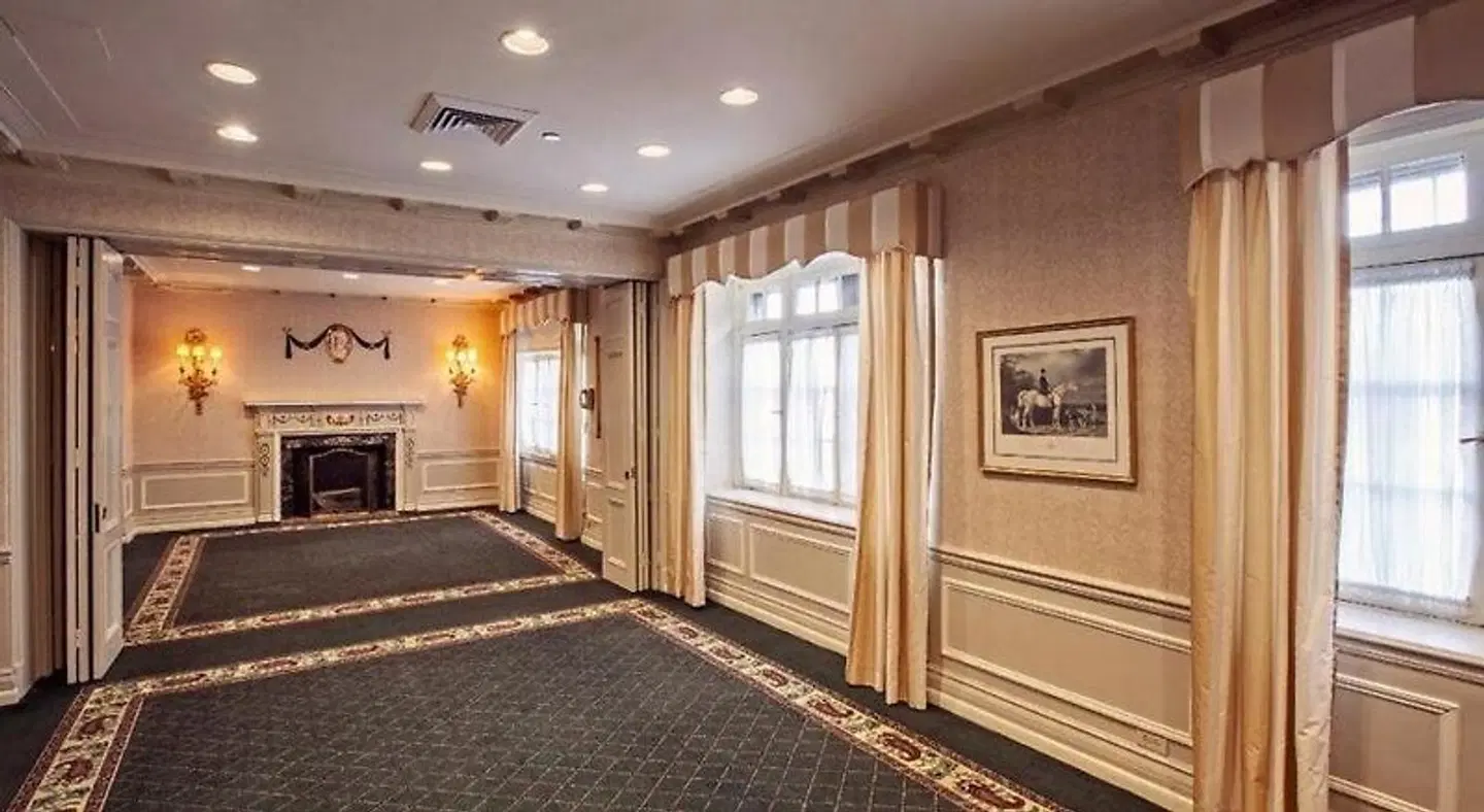 The Brown Hotel ROOM_EXAMPLE