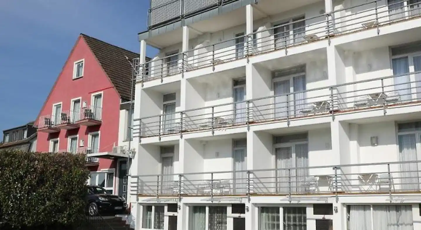 Weinlaube Aussenansicht