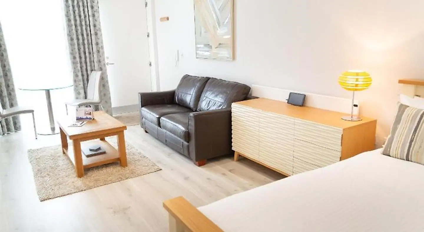 Citystay - Midsummer Mews ROOM_EXAMPLE