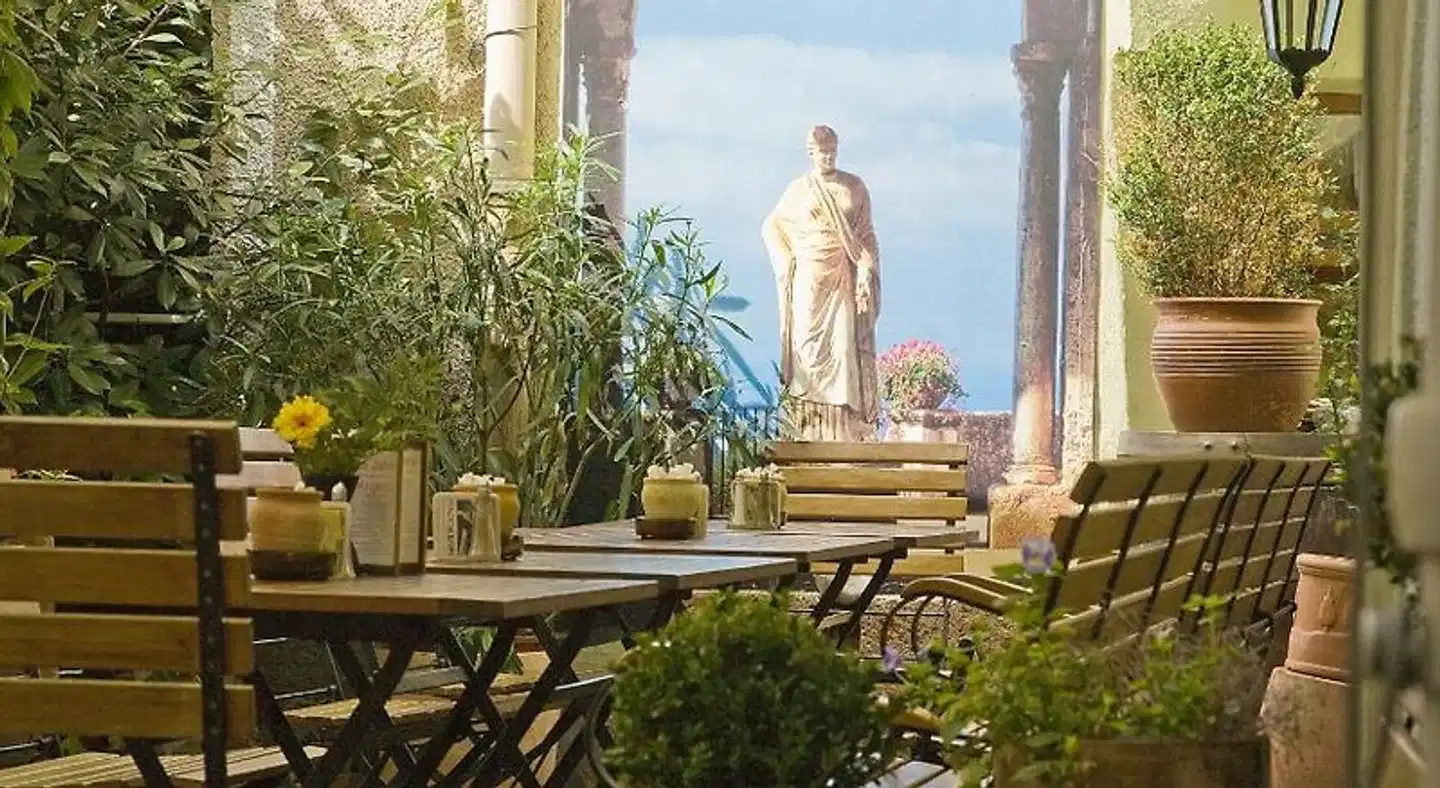 Restaurant Dicker Mann Hotel zum Blauen Krebs Terrasse