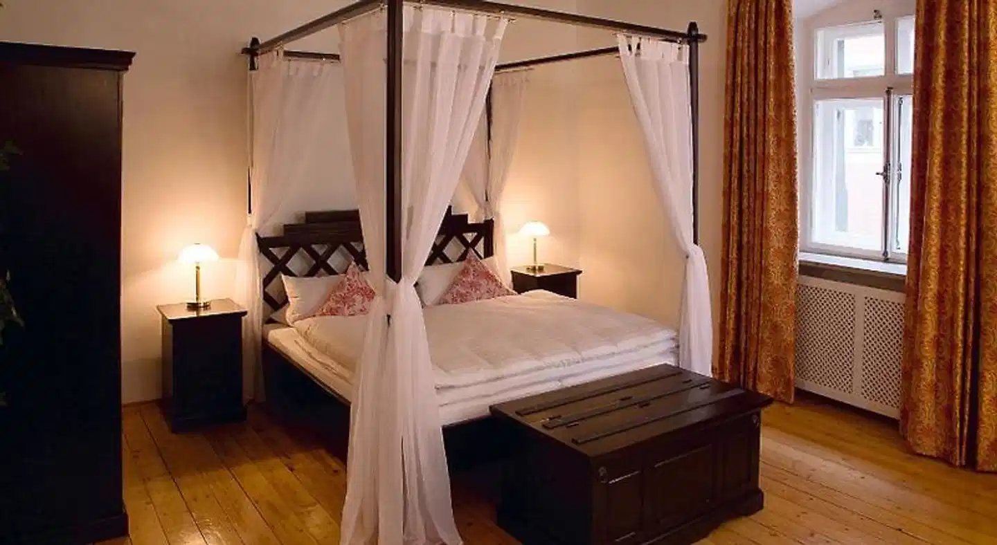 Restaurant Dicker Mann Hotel zum Blauen Krebs Wohnbeispiel