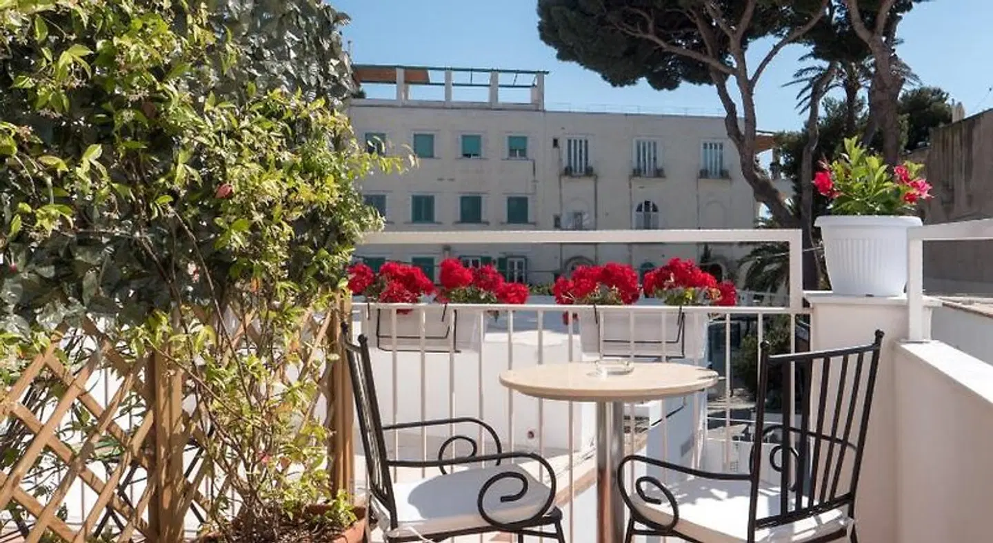 Villa Pollio Guest House EXTERIOR