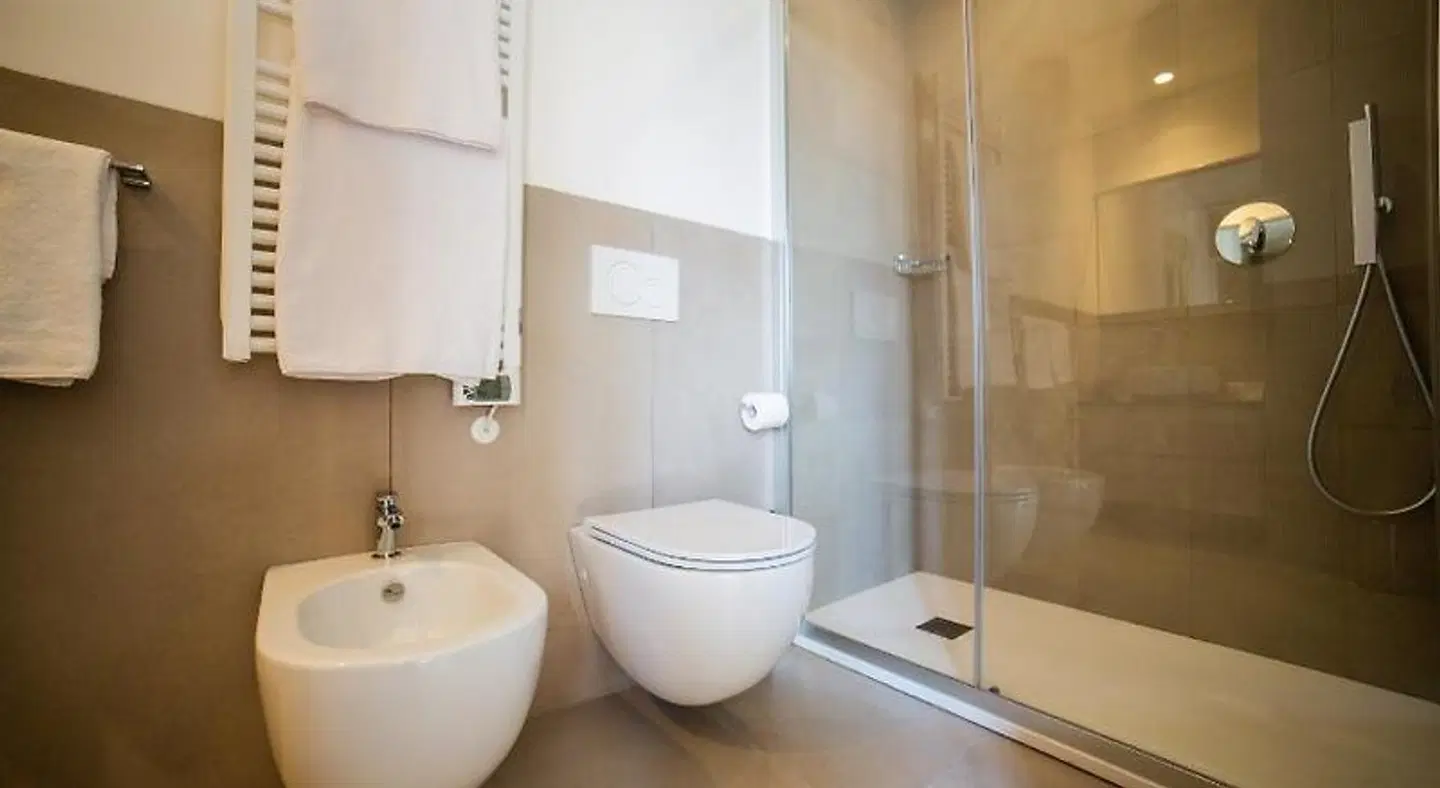 Le Stanze del Lago Suites & Pool Badezimmer