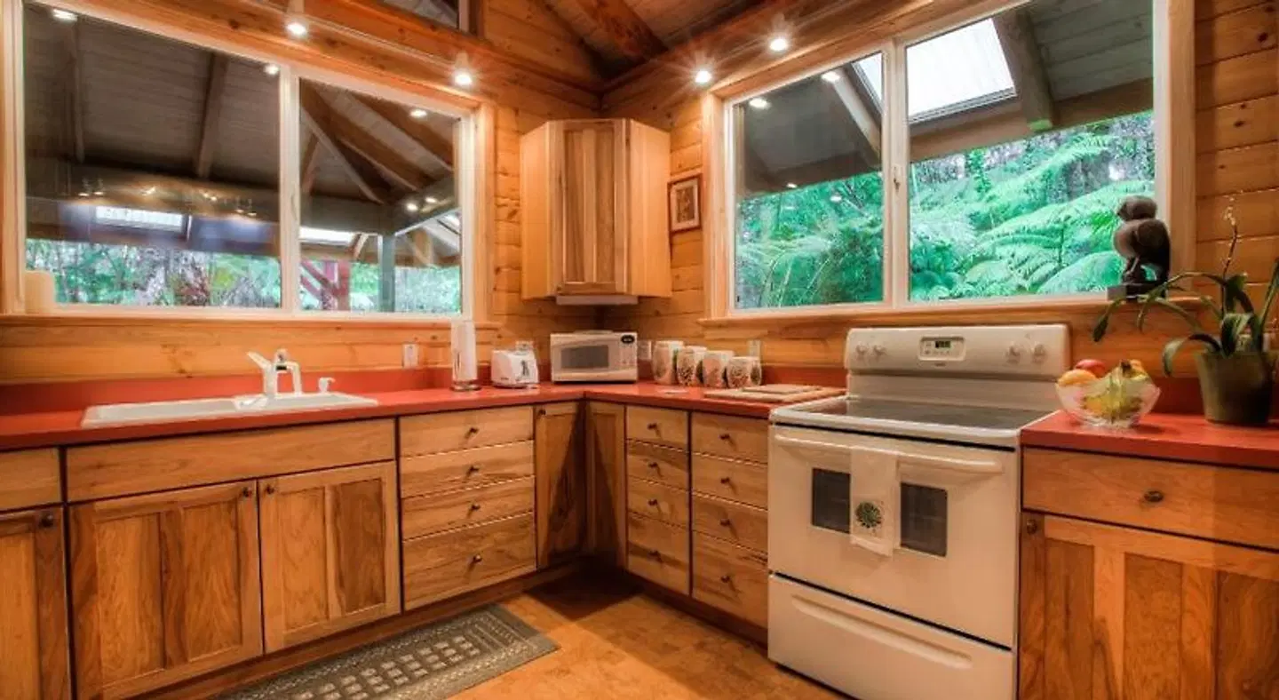 Volcano Mist Cottage ROOM_EXAMPLE
