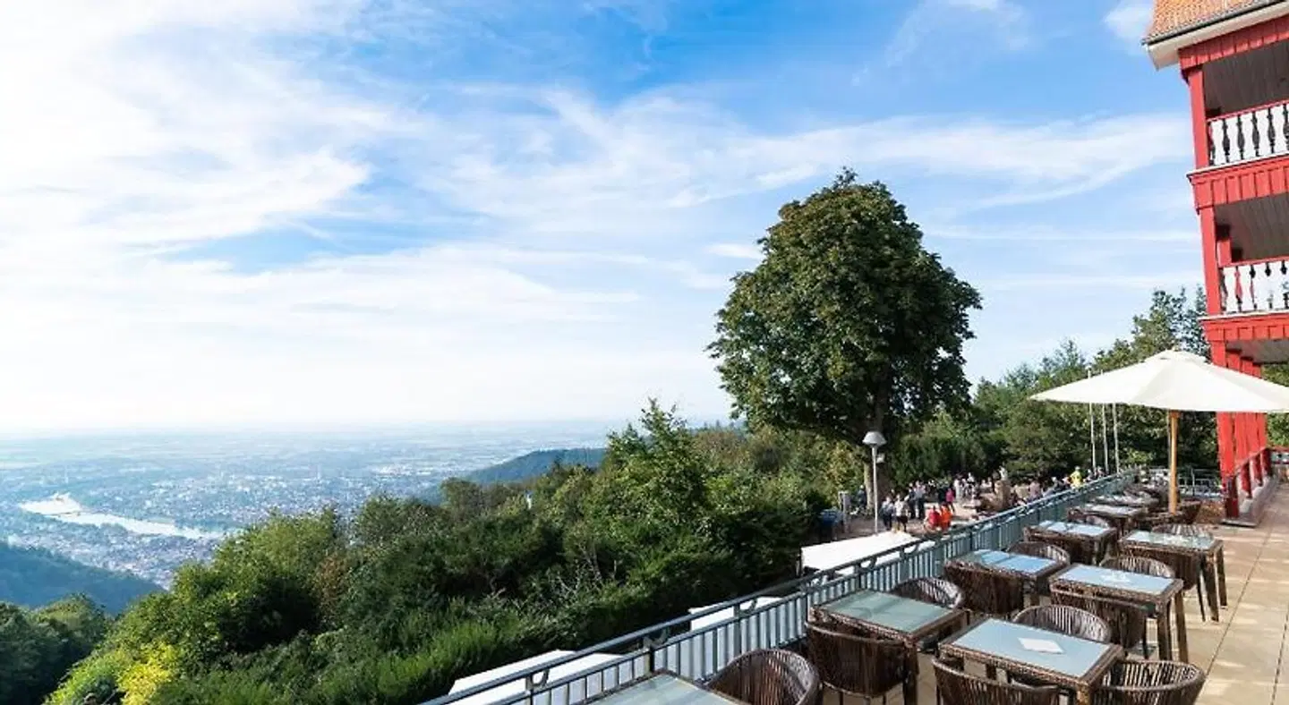 Berggasthof Königstuhl Terrasse