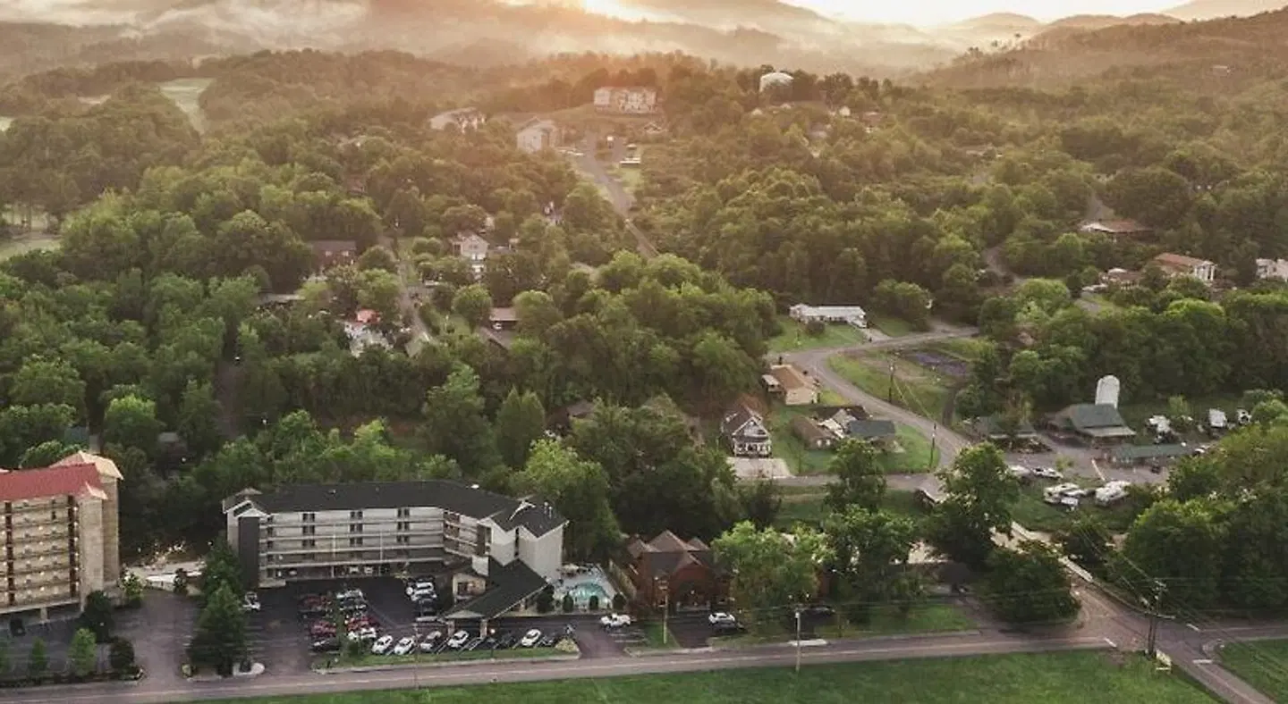 Twin Mountain Inn & Suites LANDSCAPE