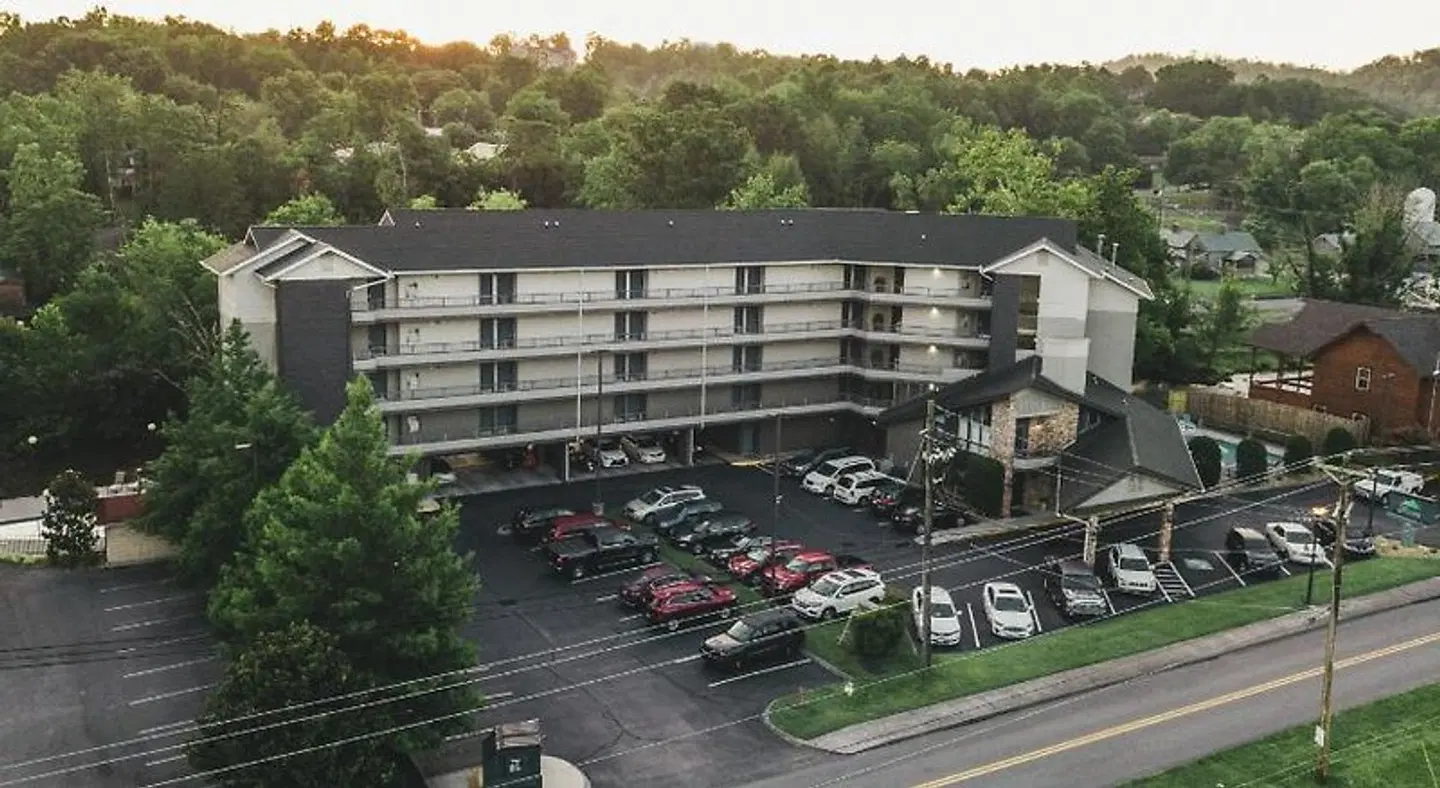 Twin Mountain Inn & Suites EXTERIOR
