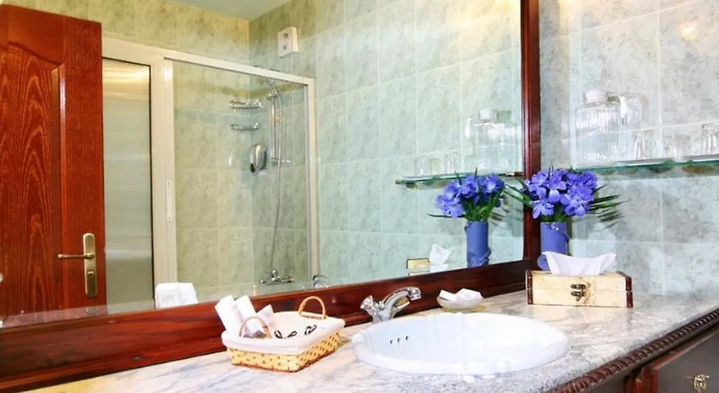 Dallas Residence Badezimmer