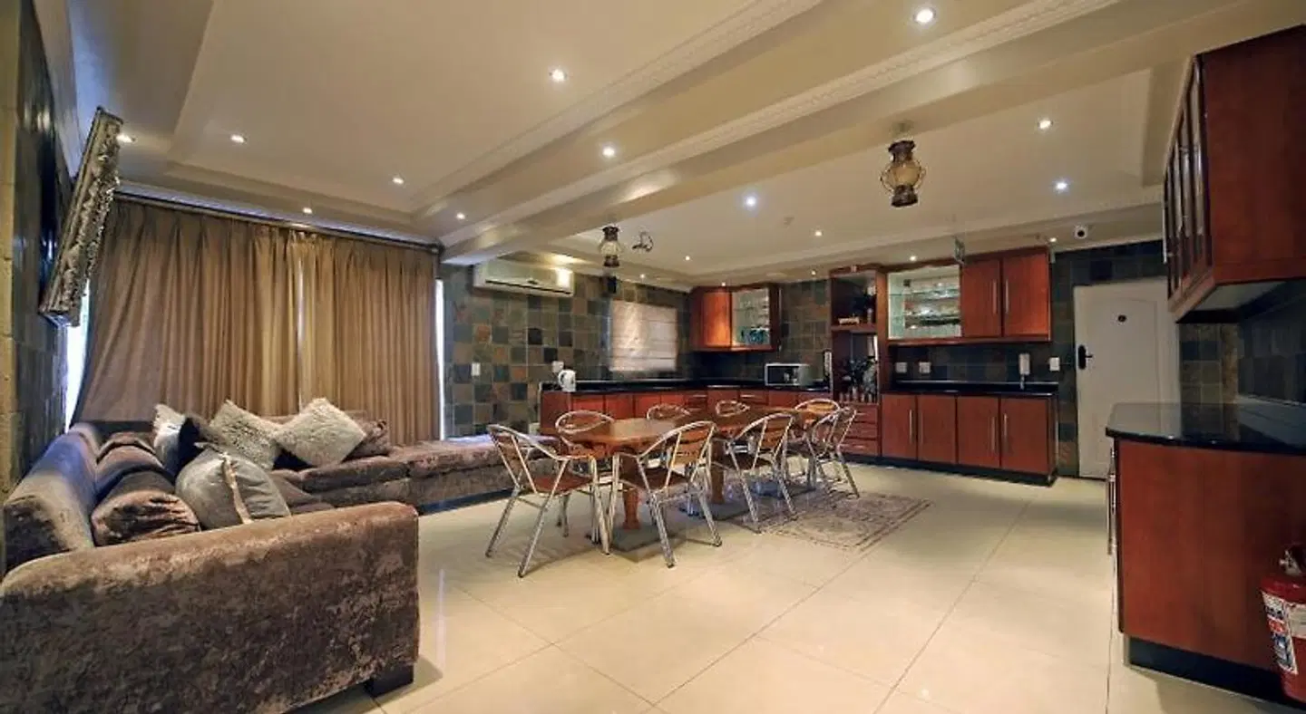 Savoy Lodge LOUNGE_LOBBY