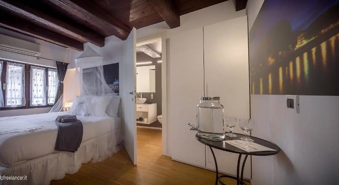 B&B Gli Scorci di Trento ROOM_EXAMPLE