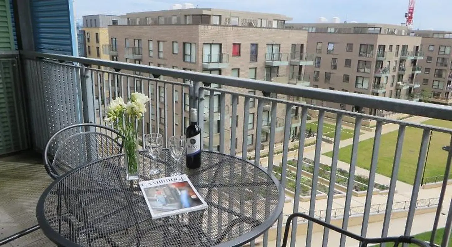 CityStay - Warren Close Terrasse