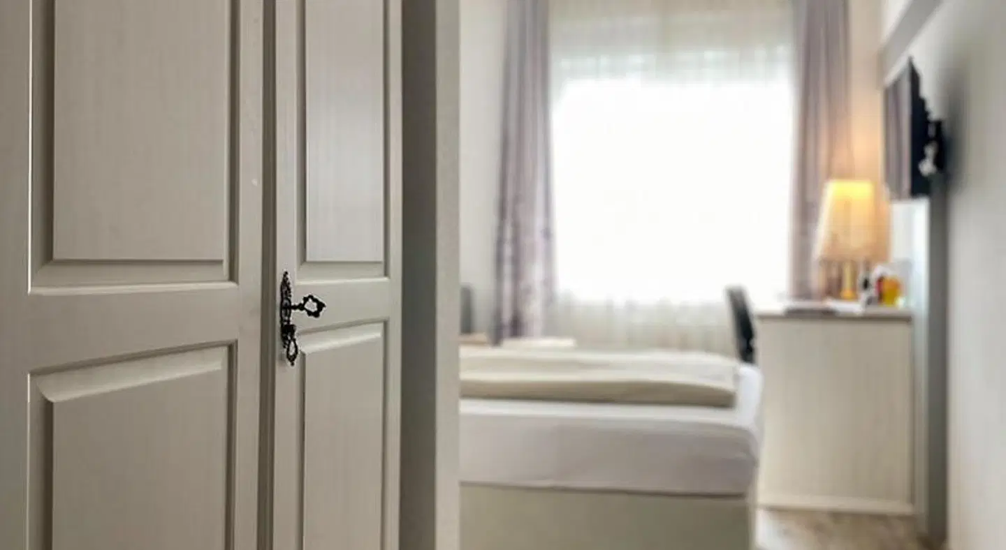 Angerland ROOM_EXAMPLE