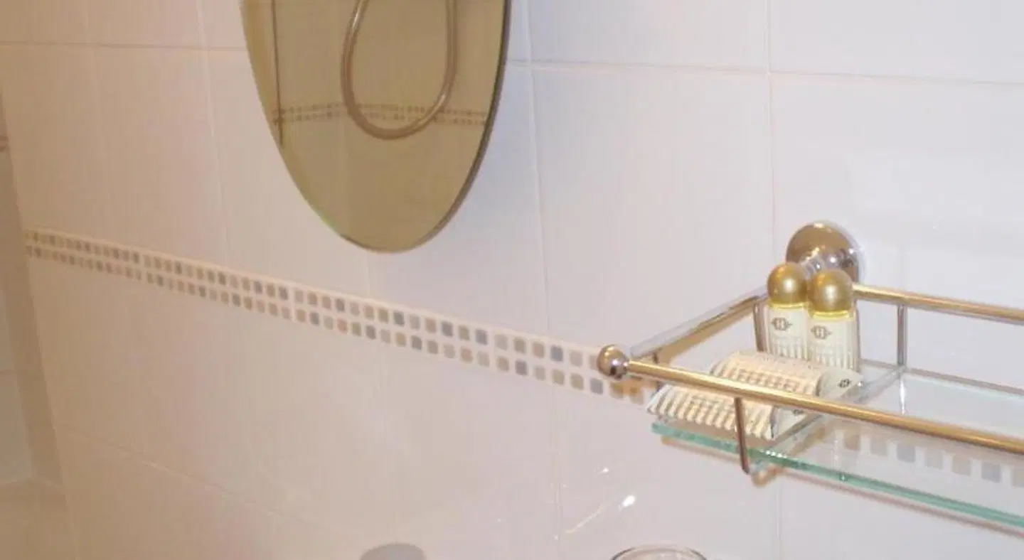Marple Cottage Guest House Badezimmer