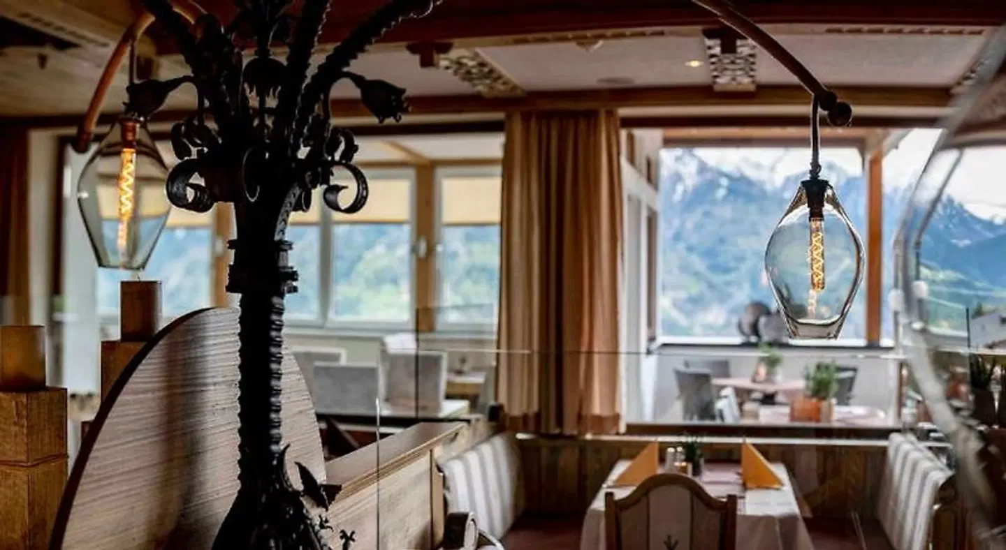 Hotel Montana Restaurant