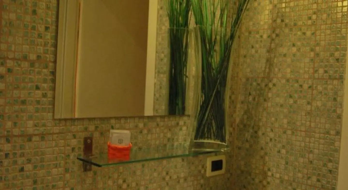 Core De Roma Suites Badezimmer