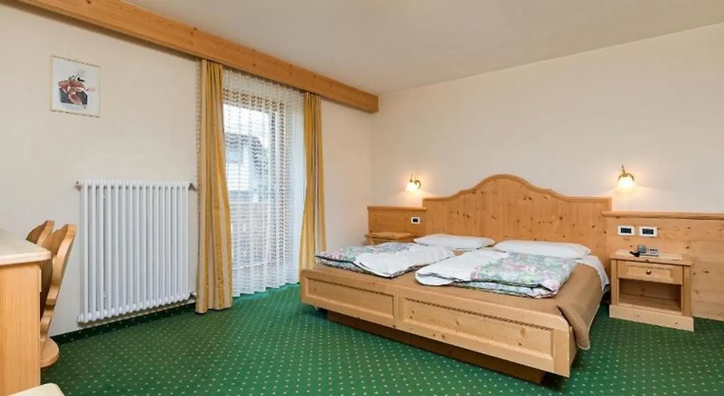 Hotel Resa Blancia ROOM_EXAMPLE