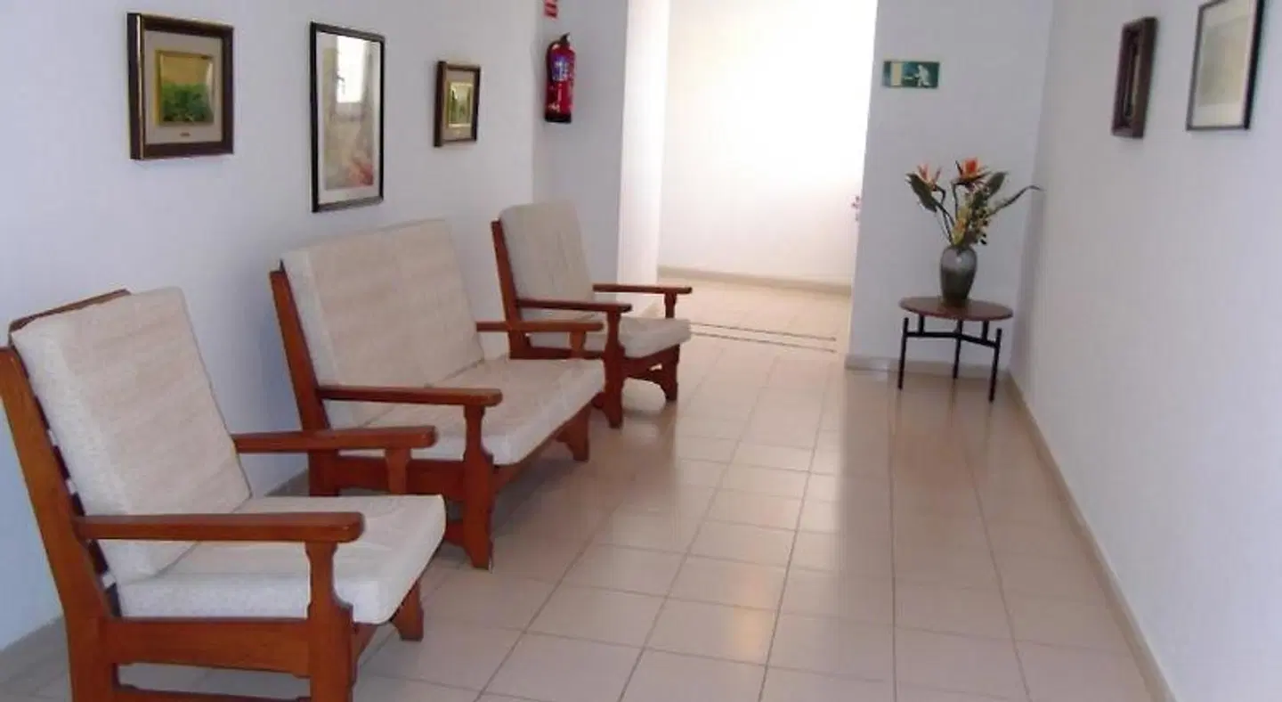 Simeon ROOM_EXAMPLE