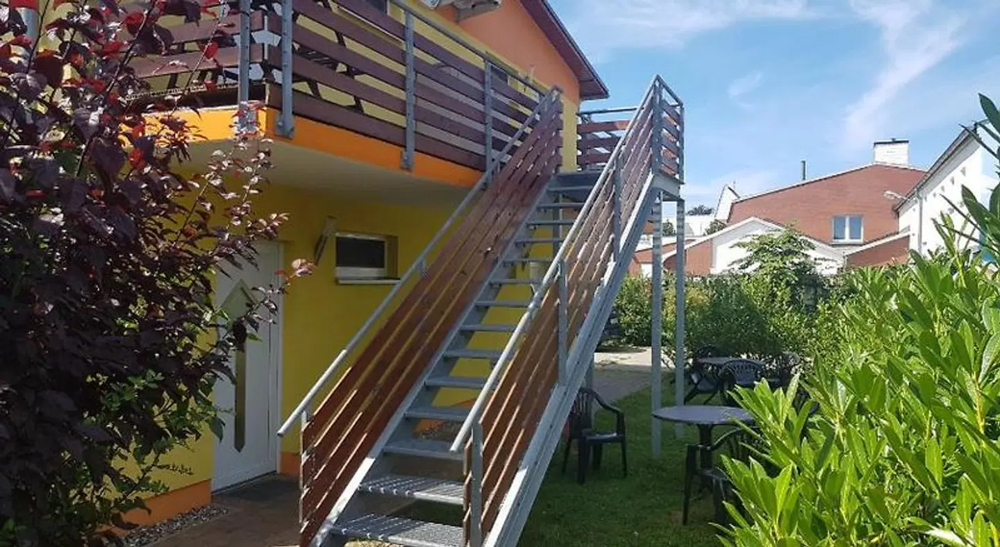 Brunner EXTERIOR