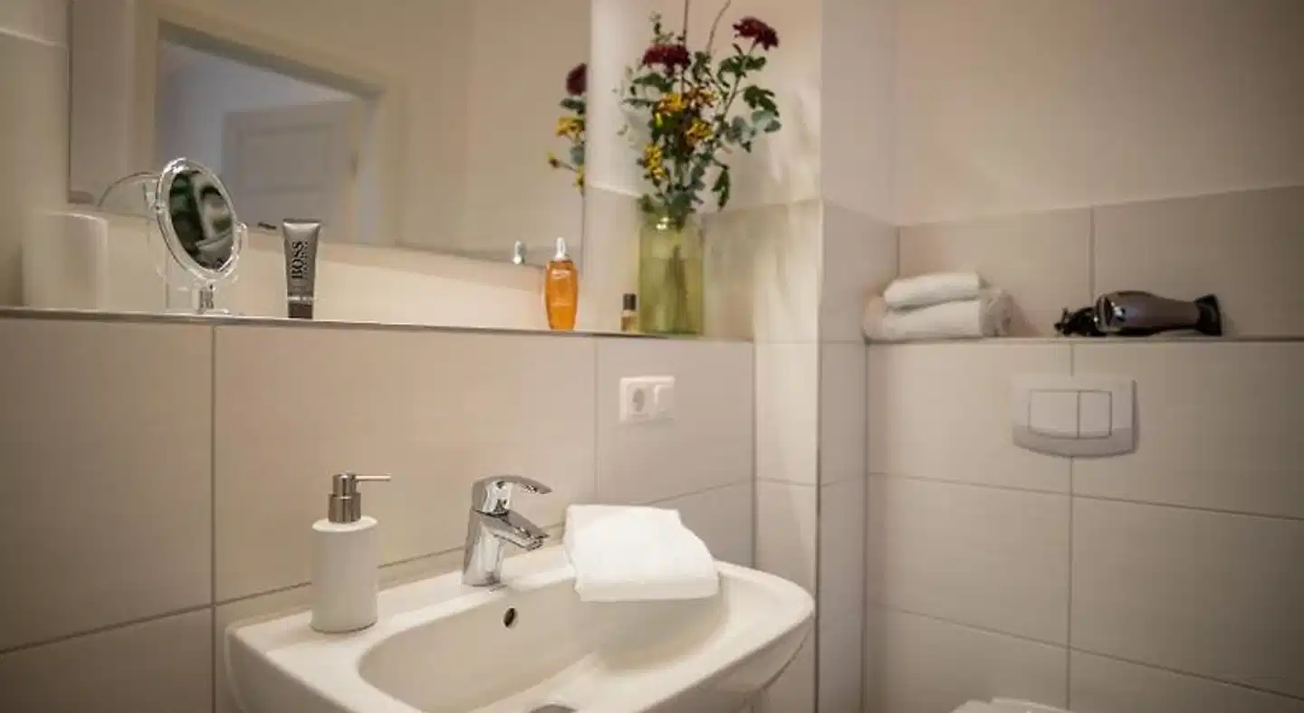 Hotel Hanseat Stralsund Badezimmer