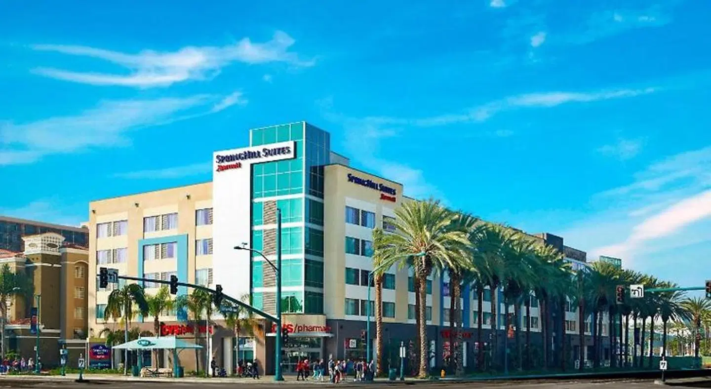SpringHill Suites by Marriott at Anaheim Resort/Convention Center EXTERIOR