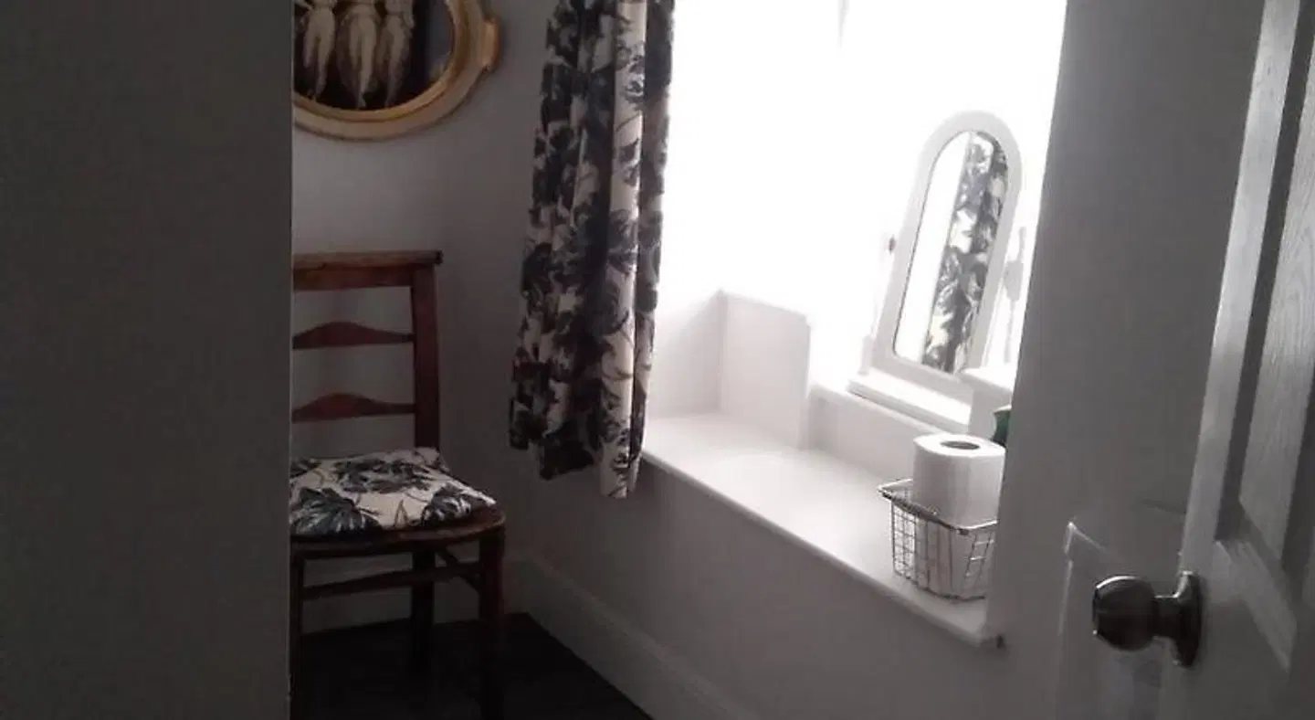 Holly Tree B&B ROOM_EXAMPLE