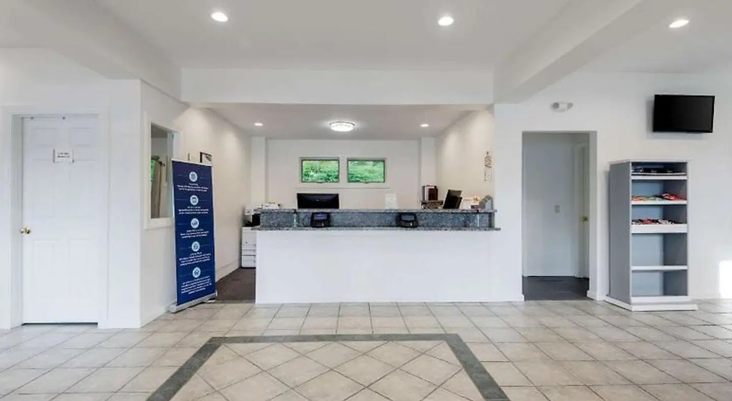 Quality Inn Bar Harbor LOUNGE_LOBBY