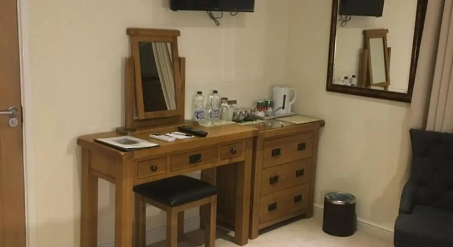 Bryn Derwen ROOM_EXAMPLE
