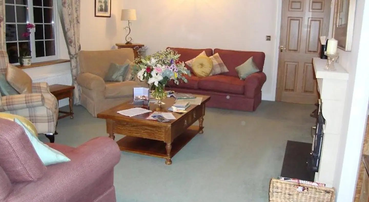 The Paddock ROOM_EXAMPLE
