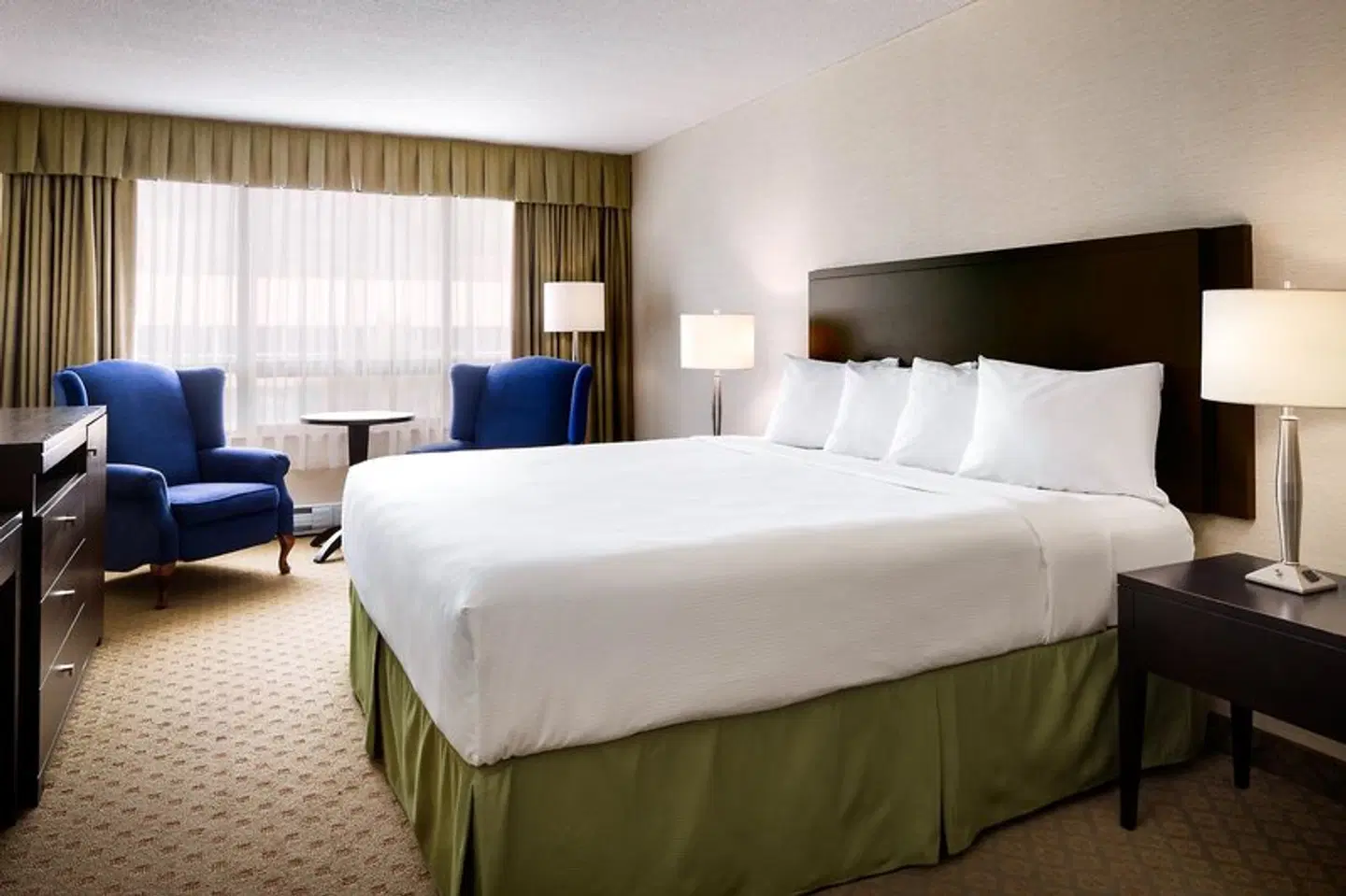 Greenwood Inn & Suites ROOM_EXAMPLE