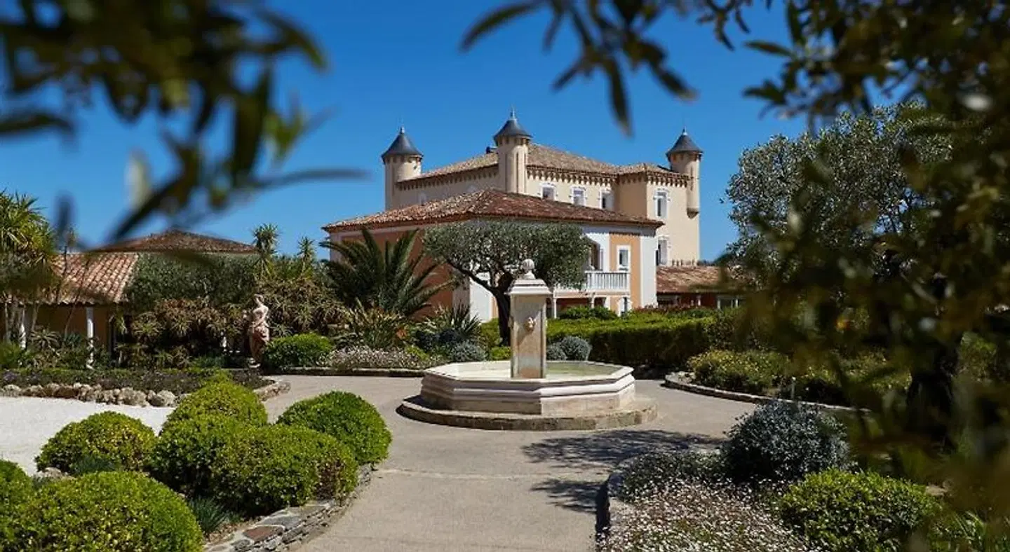 Château de la Messardière EXTERIOR