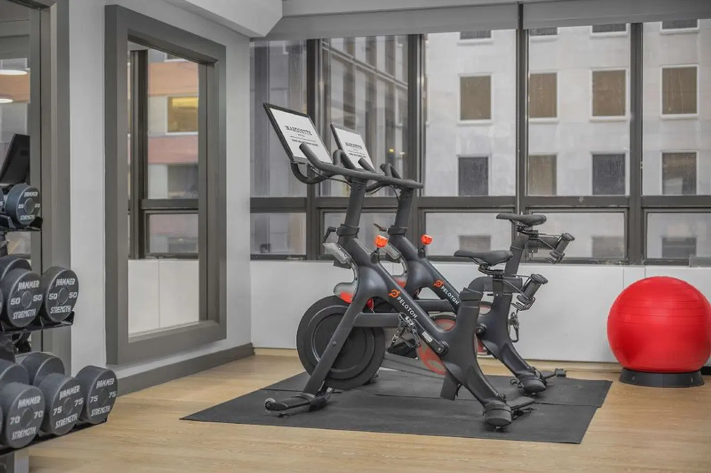 The Marquette Hotel SPORTS_AND_LEISURE