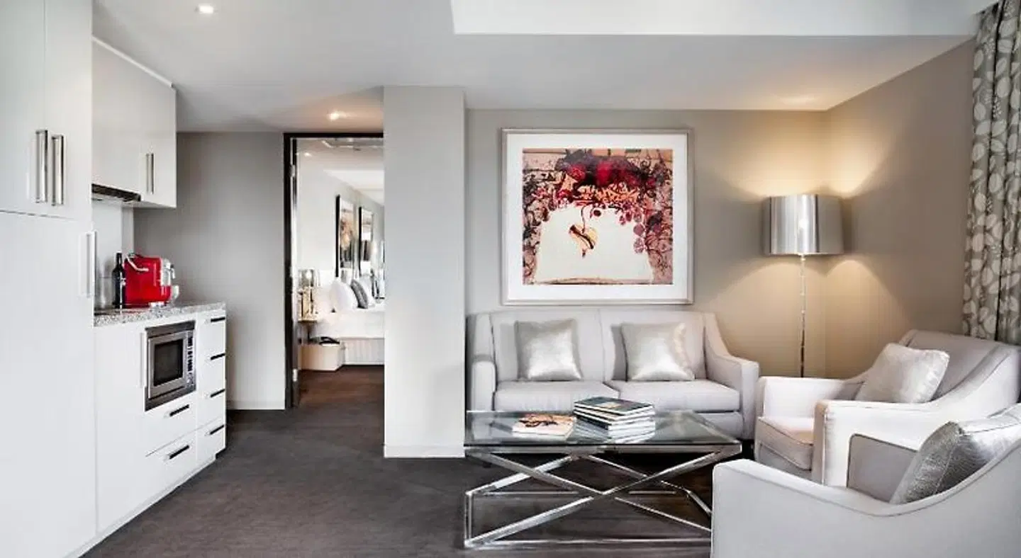 Art Series [The Olsen] ROOM_EXAMPLE