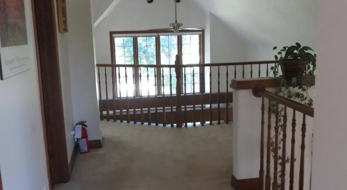 Cedar Gables Bed & Breakfast ROOM_EXAMPLE