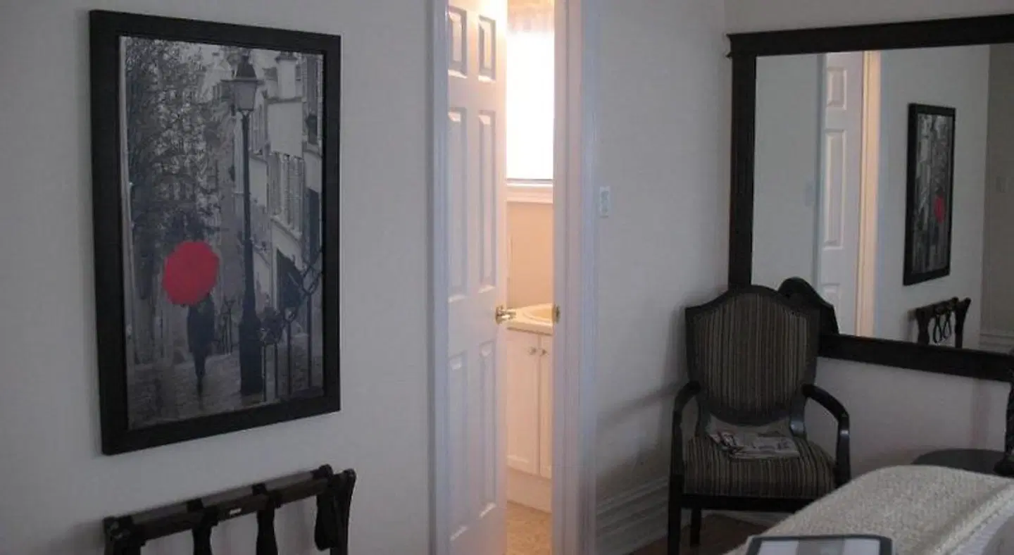 Molly's Retreat B and B ROOM_EXAMPLE