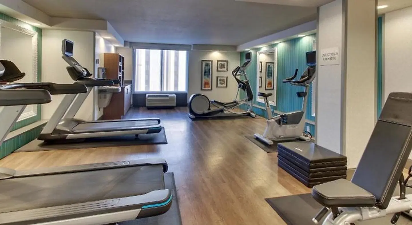Holiday Inn Express Atlanta North Perimeter/Dunwoody by IHG SPORTS_AND_LEISURE