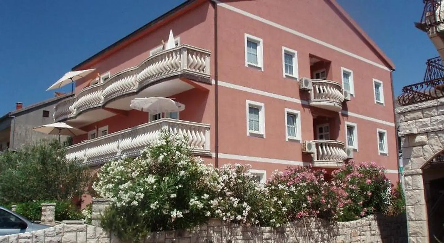 Apartmani Peri' EXTERIOR