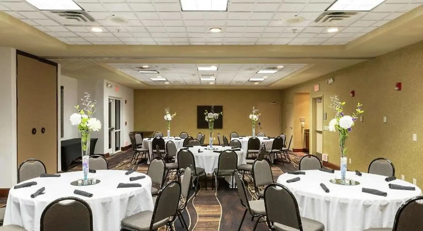 Hilton Garden Inn West Des Moines Restaurant