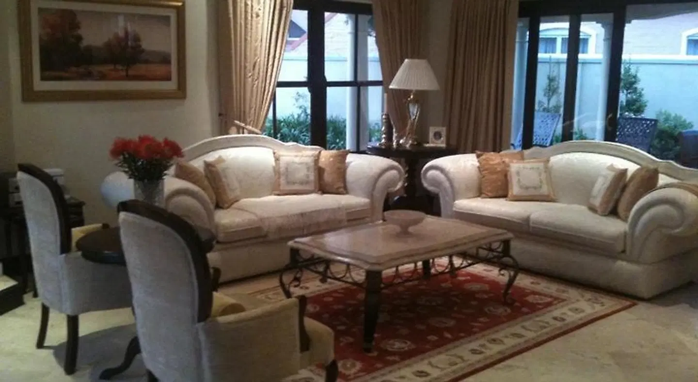 Roman Retreat LOUNGE_LOBBY
