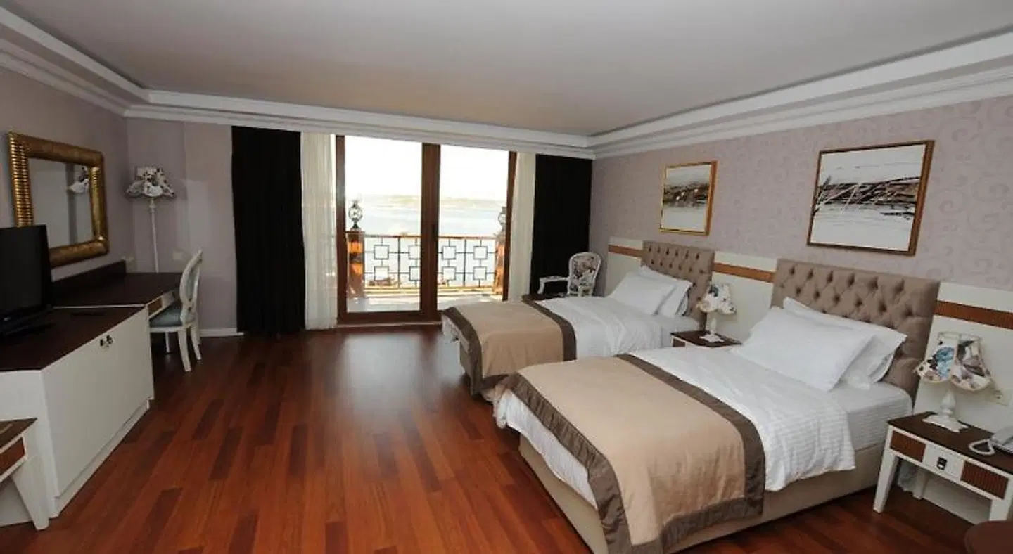 Phellos Suites ROOM_EXAMPLE