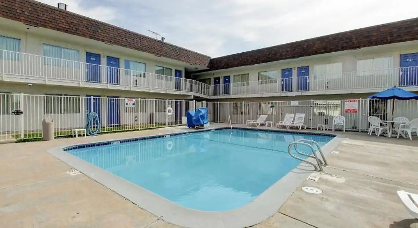 Motel 6 Denver, CO - Airport Pool
