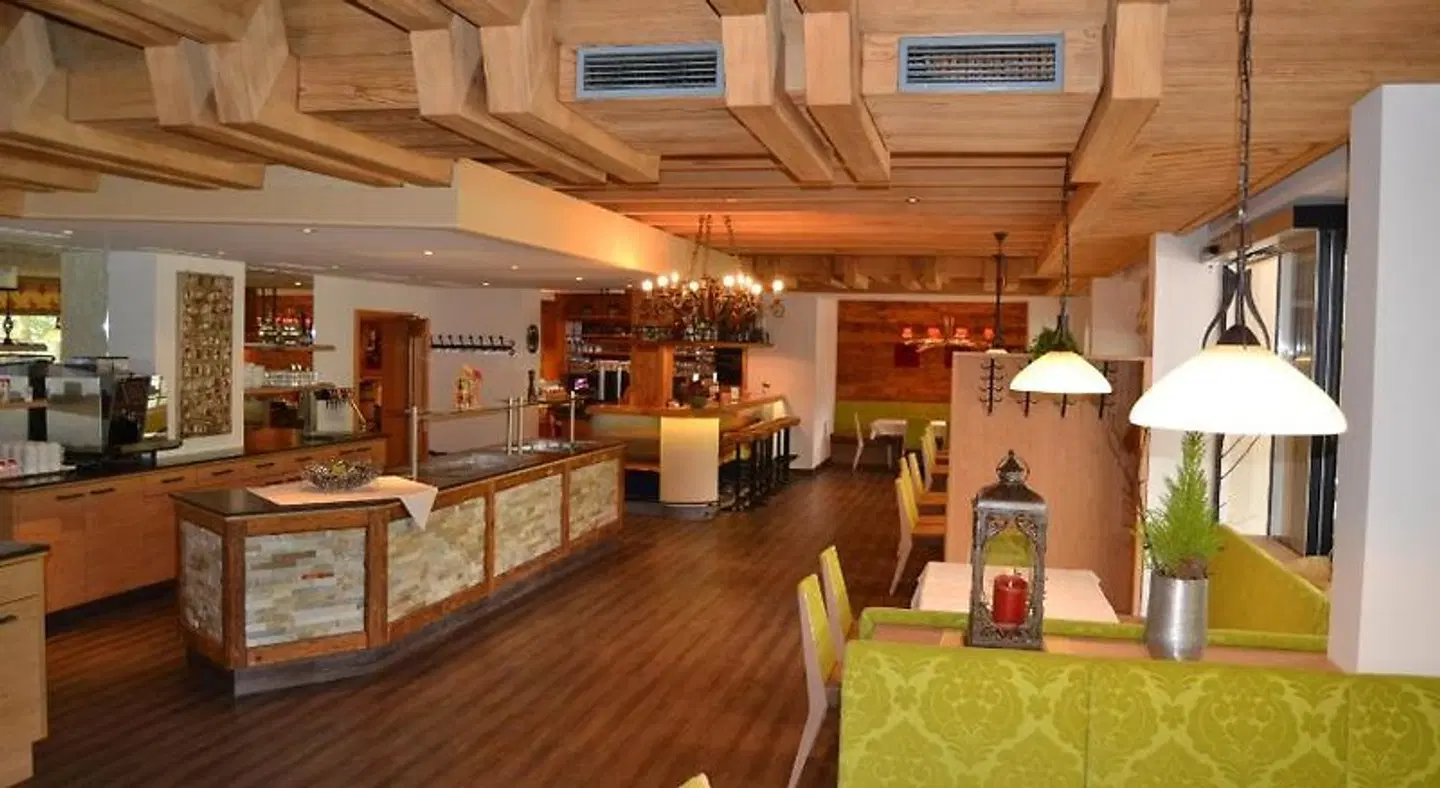 Hotel Alpenblick Bar